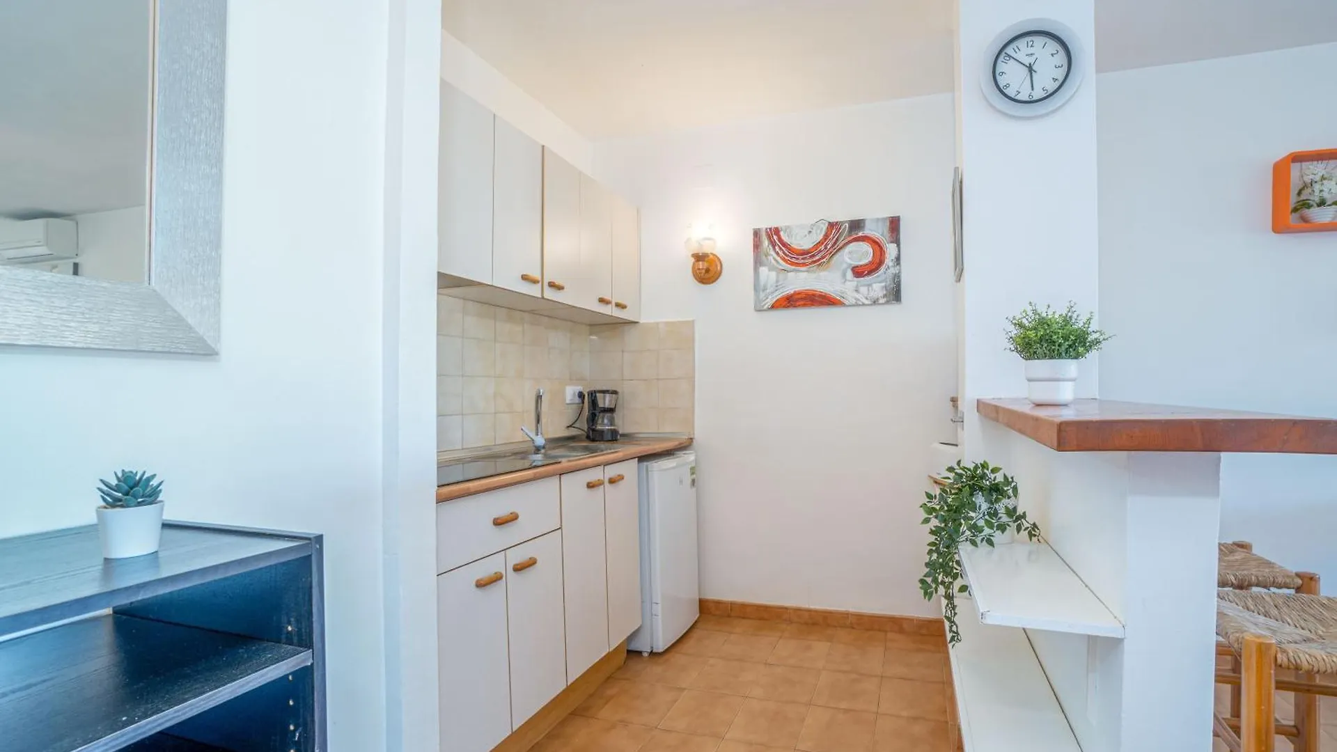 Basic Comfort Apartment Gran Reserva 0073 Empuriabrava 0*,  Španělsko